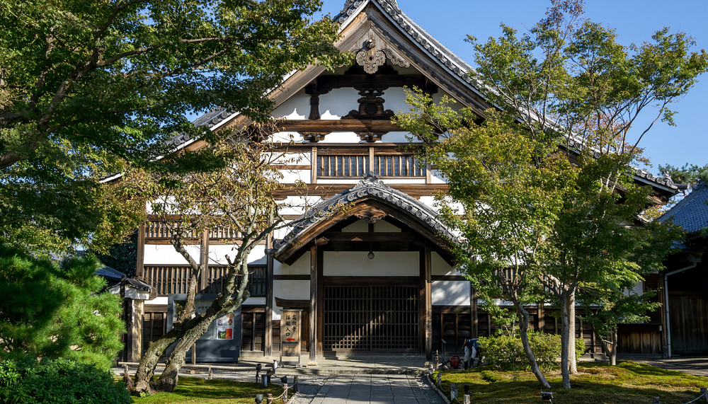 Kodaiji Temple’s Momoyama-era architecture and garden